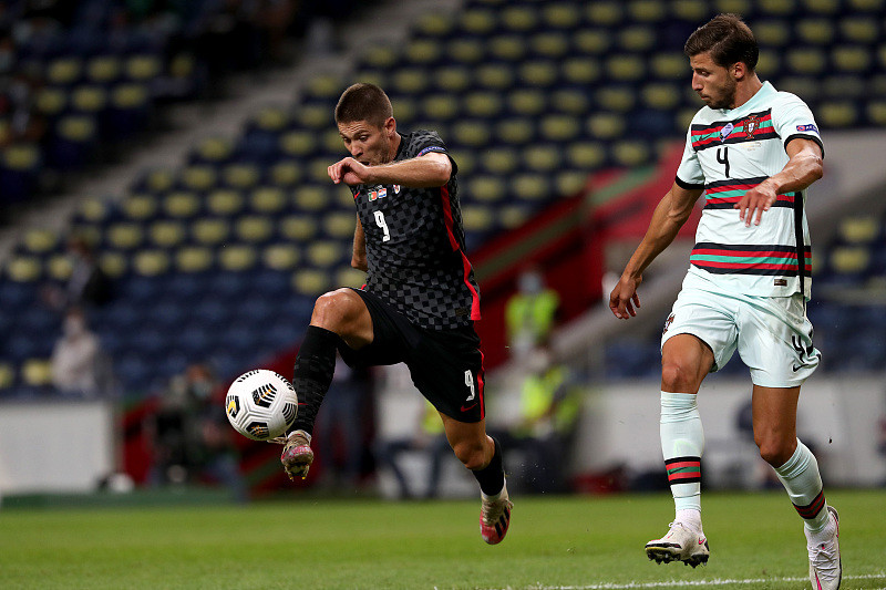 男子篮球西班牙和希腊谁更有望获胜