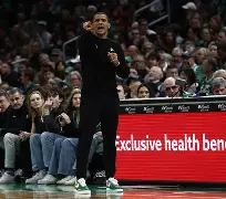 约基奇砍下18分9板19助4断助攻